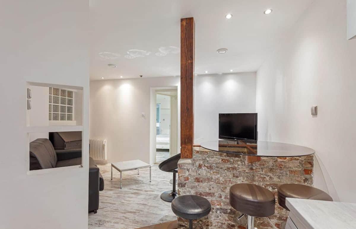 Apartment Modern 2bd 14 Mins To The Eiffel Tower Paris