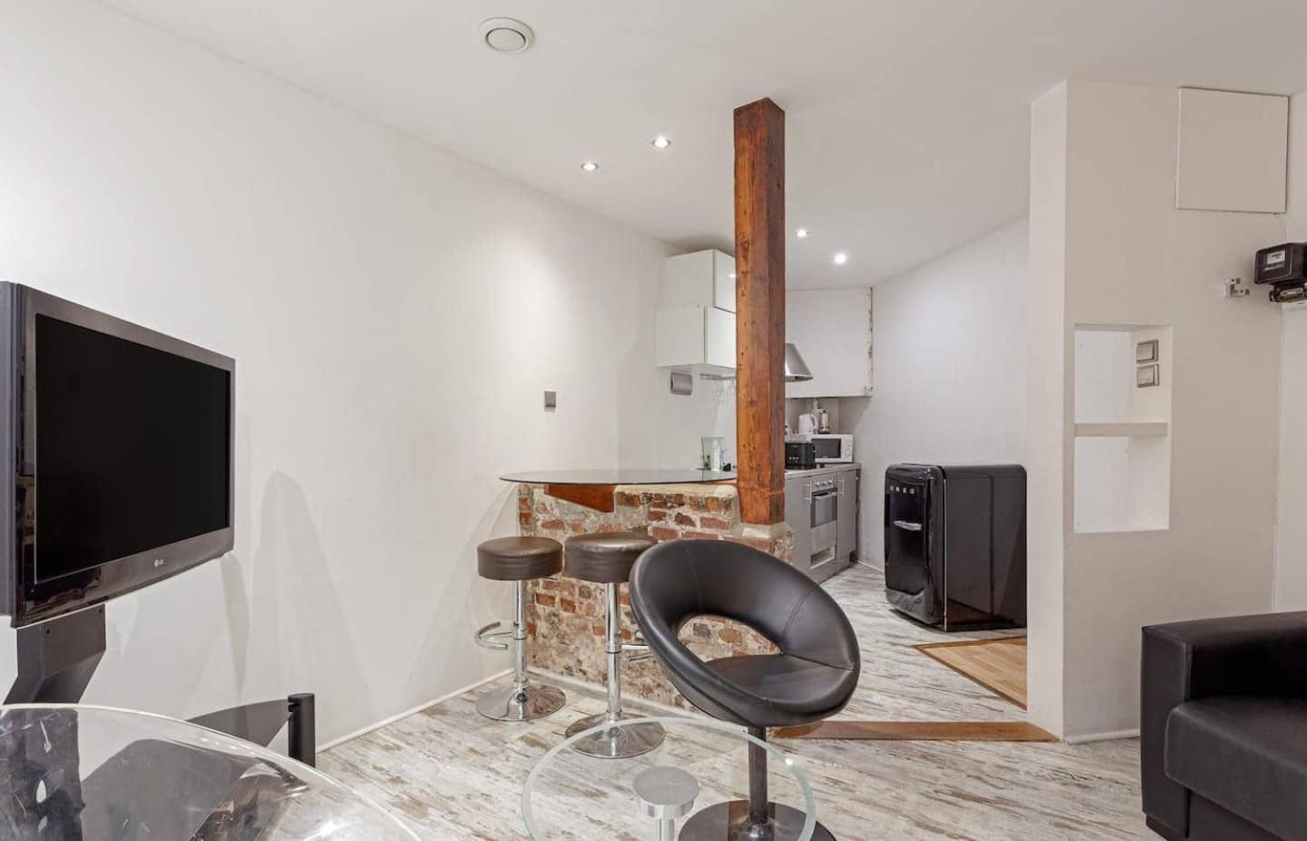 Apartment Modern 2bd 14 Mins To The Eiffel Tower